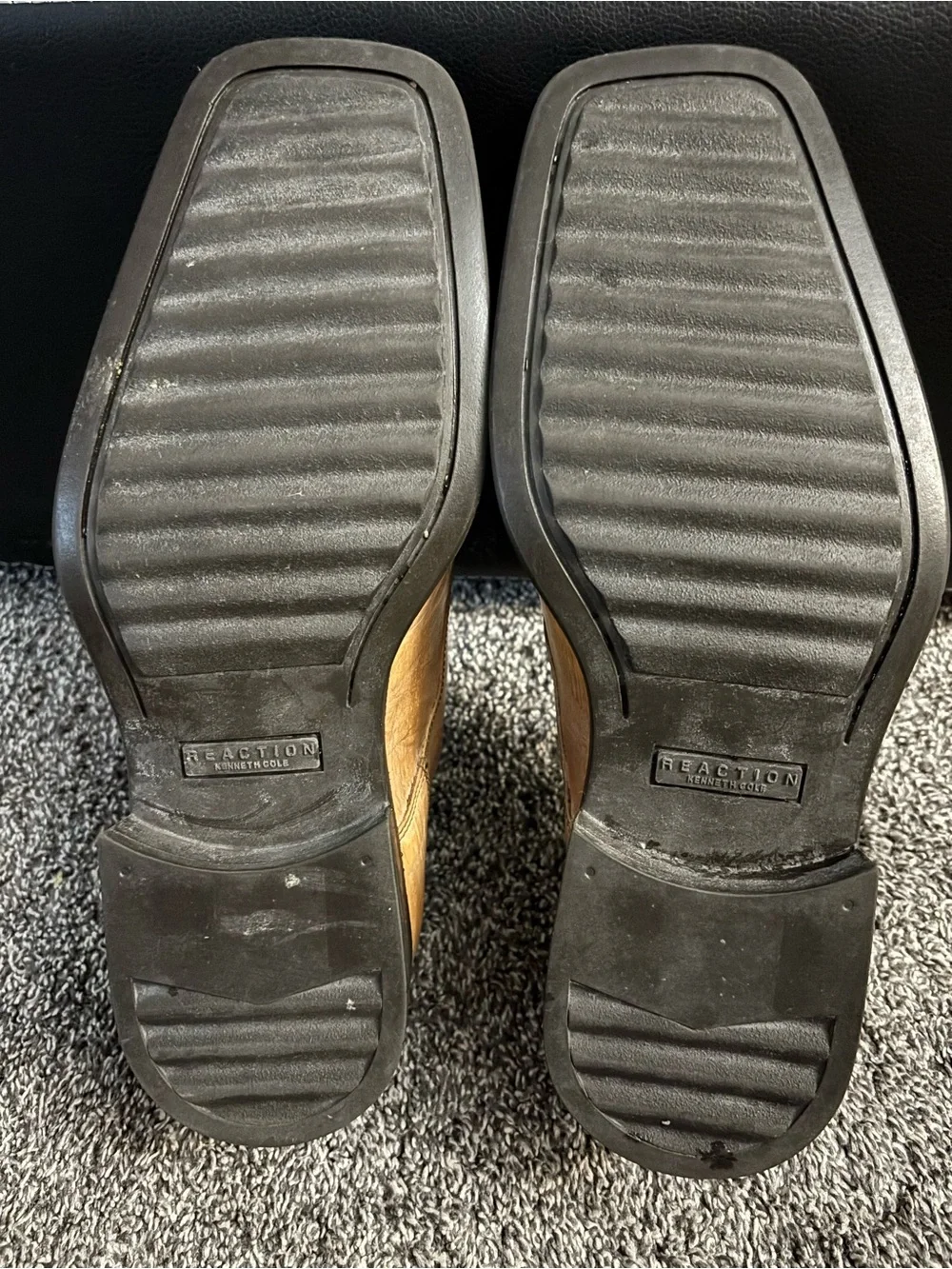 Kenneth Cole Reaction sleek tan
